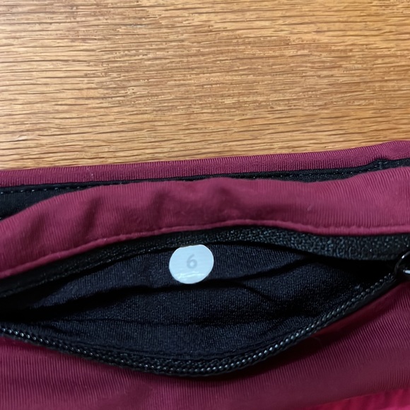 Lululemon Speed Short (NOT Speed Ups) - Picture 3 of 4